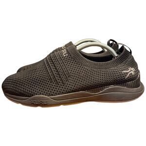 KURU Stride Women's 7.5 Black Slip On Shoes Seamless NovaKnit Sneakers